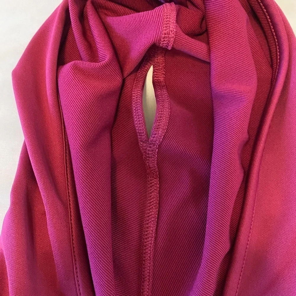 Champion-Hooded Long Sleeved Shirt- XL- Wine/Burgundy Color - Picture 10 of 10